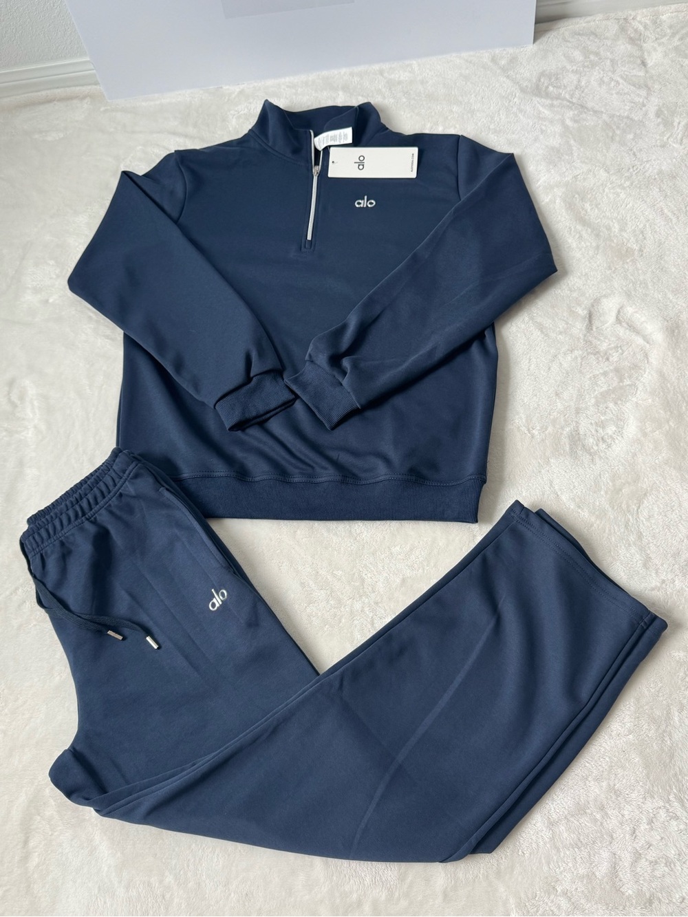 ALO Yoga Kids Navy Jogger Sweatpants Set - Quarter Zip Top & Drawstring Pants